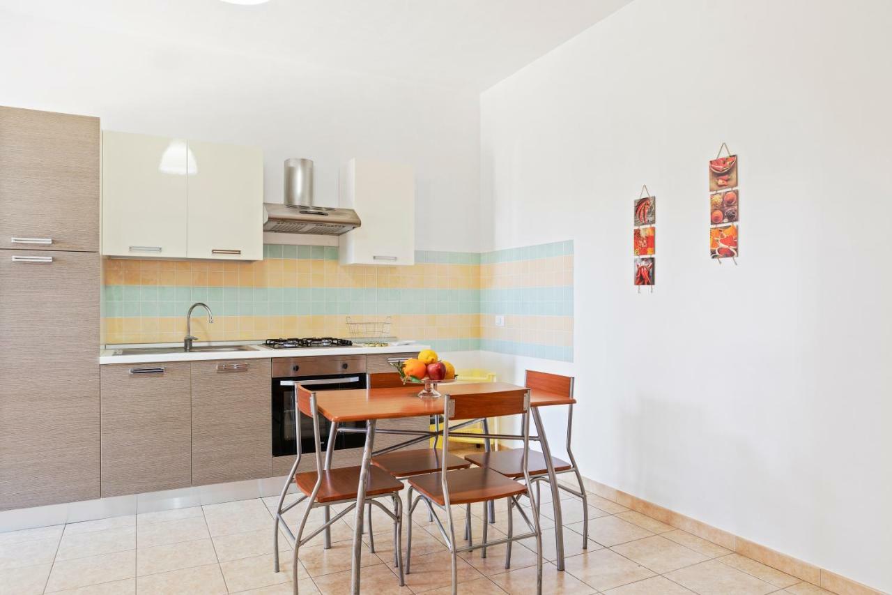 סנטה מריה דל פוקלו Focallo Seaside Holiday Flat מראה חיצוני תמונה